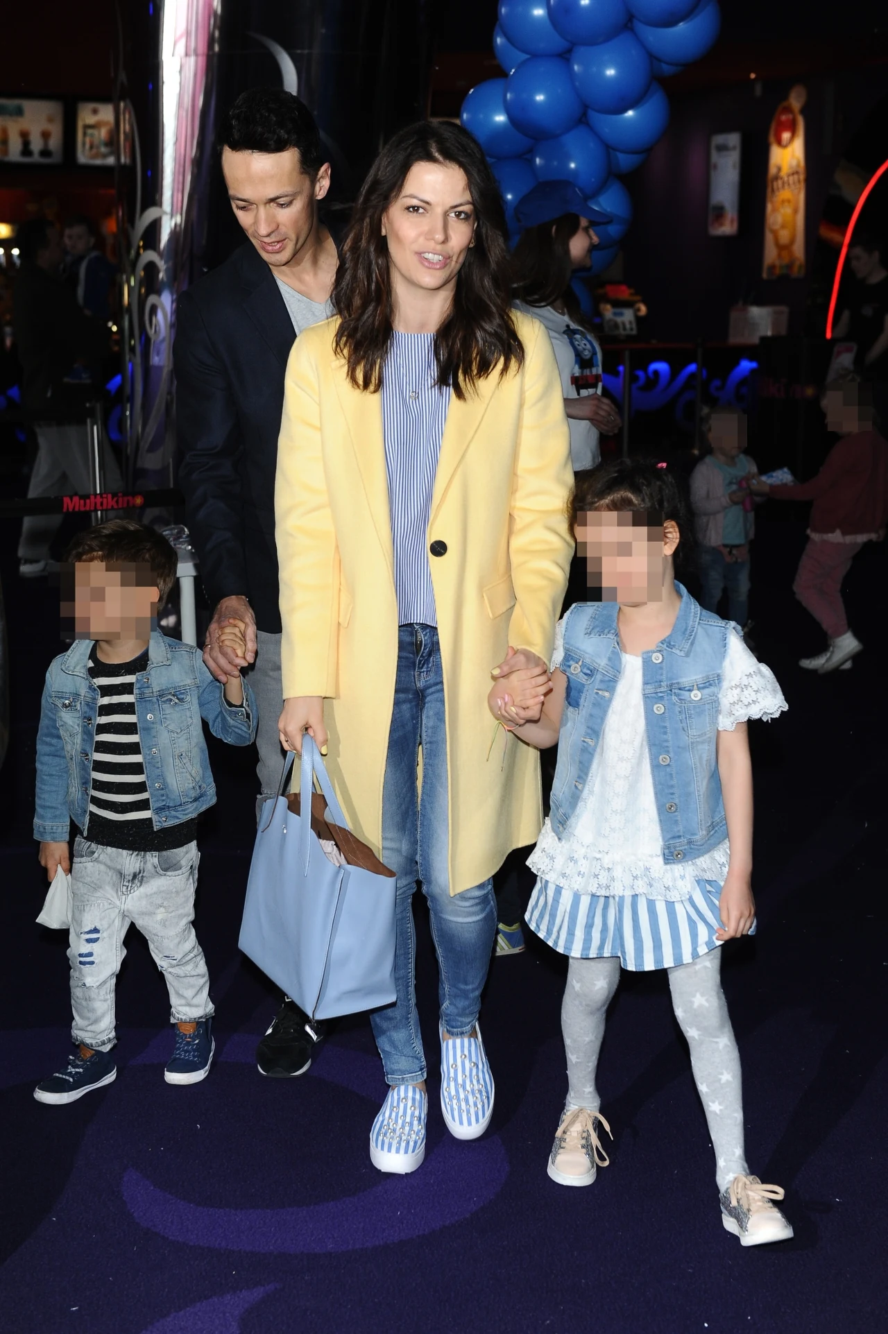 Rafał Cieszyński i Alżbeta Leńska z dziećmi Rafał Cieszyński i Alżbeta Leńska z dziećmi