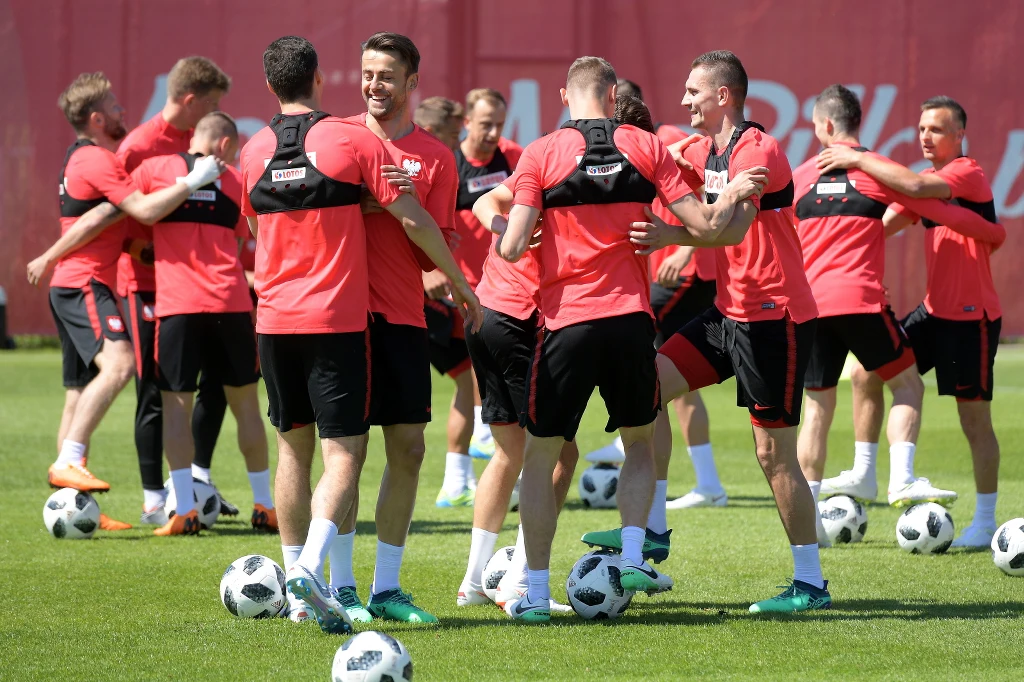 Piłkarze reprezentacji Polski na treningu w Jastarni