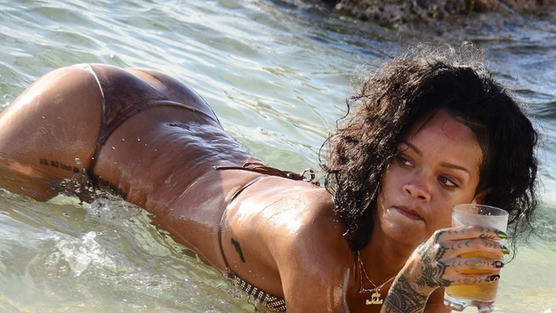 Rihanna podczas wakacji na Barbadosie