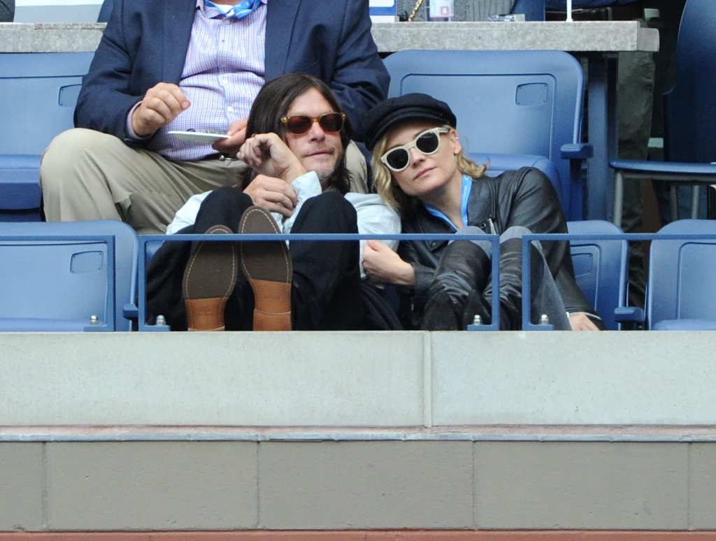 Według doniesień, para oczekuje dziecka Według doniesień, para oczekuje dziecka