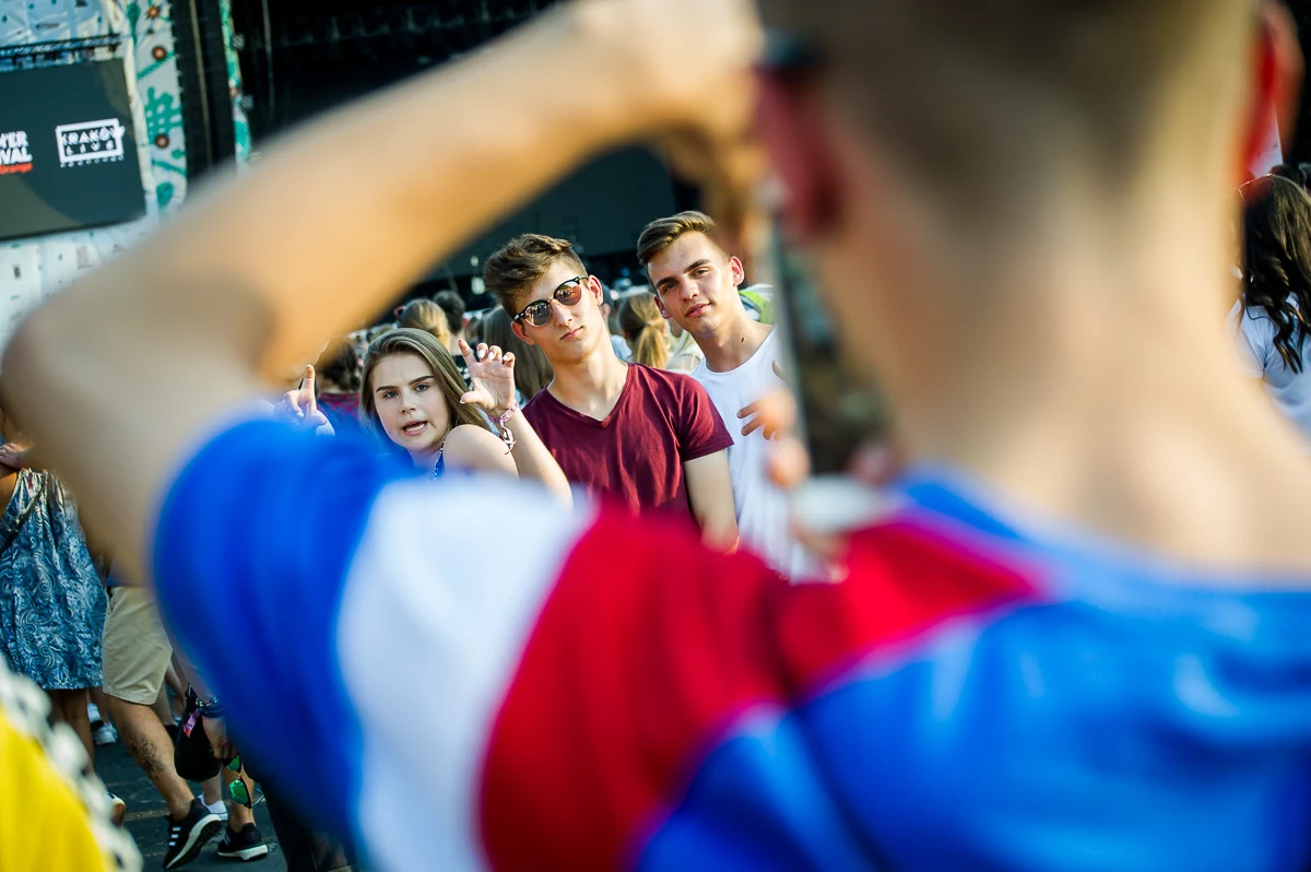 Publiczność podczas pierwszego dnia Orange Warsaw Festival 2018