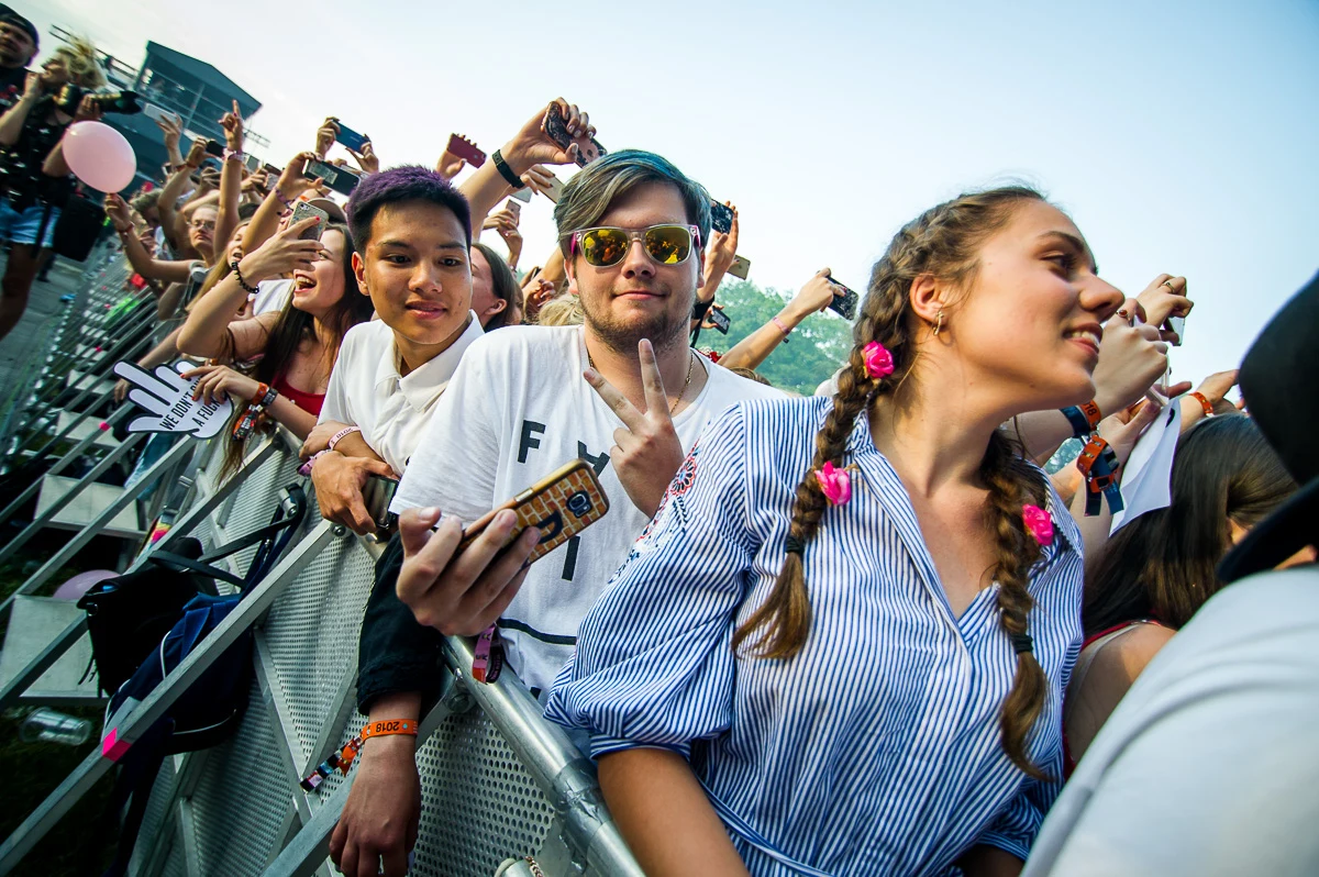 Publiczność podczas pierwszego dnia Orange Warsaw Festival 2018