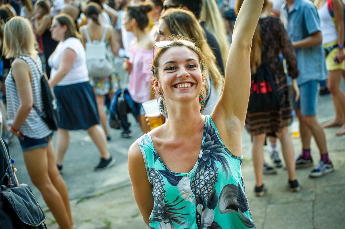 Publiczność podczas pierwszego dnia Orange Warsaw Festival 2018