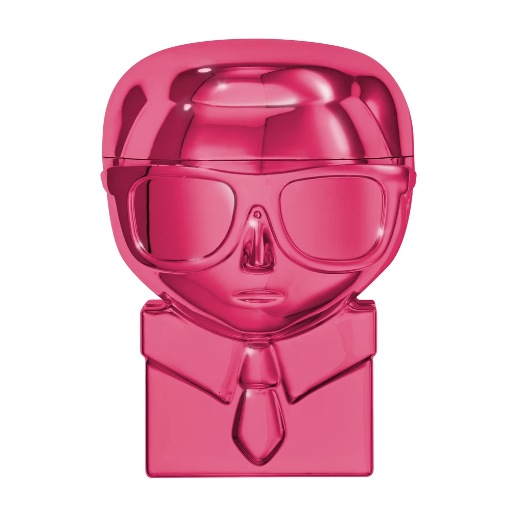 KARL LAGERFELD + MODELCO LIPBALM nawilża, chroni i powiększa usta, nadając im delikatny połysk. Formuła wzbogacona nawilżającym masłem shea, olejem jojoba i witaminą E sprawiają, że usta są miękkie, gładkie i naturalnie odżywione. KARL LAGERFELD + MODELCO LIPBALM nawilża, chroni i powiększa usta, nadając im delikatny połysk. Formuła wzbogacona nawilżającym masłem shea, olejem jojoba i witaminą E sprawiają, że usta są miękkie, gładkie i naturalnie odżywione.