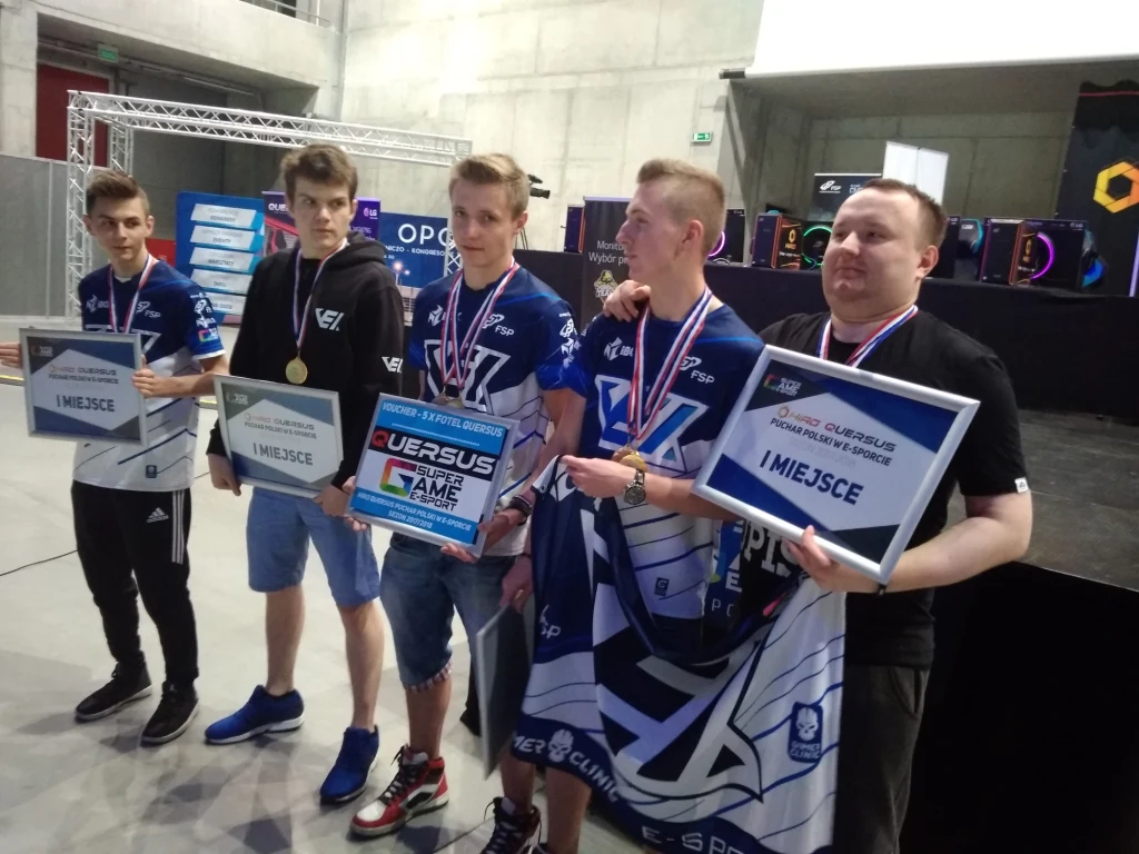 Super Game e-sport Super Game e-sport