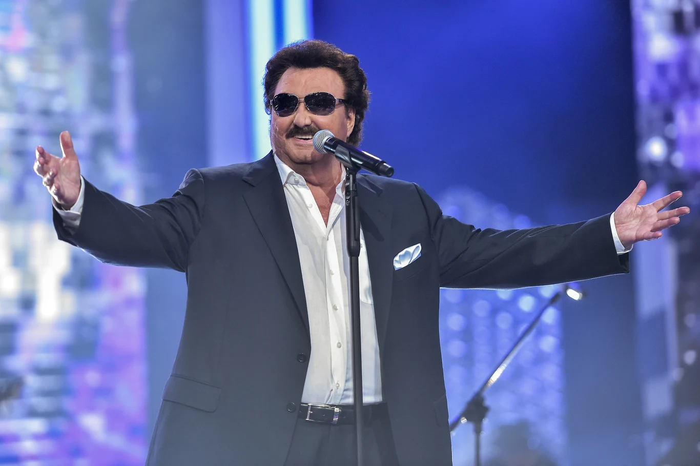 Na Festiwalu w Opolu 2018 swoje 55-lecie kariery świętował Krzysztof Krawczyk