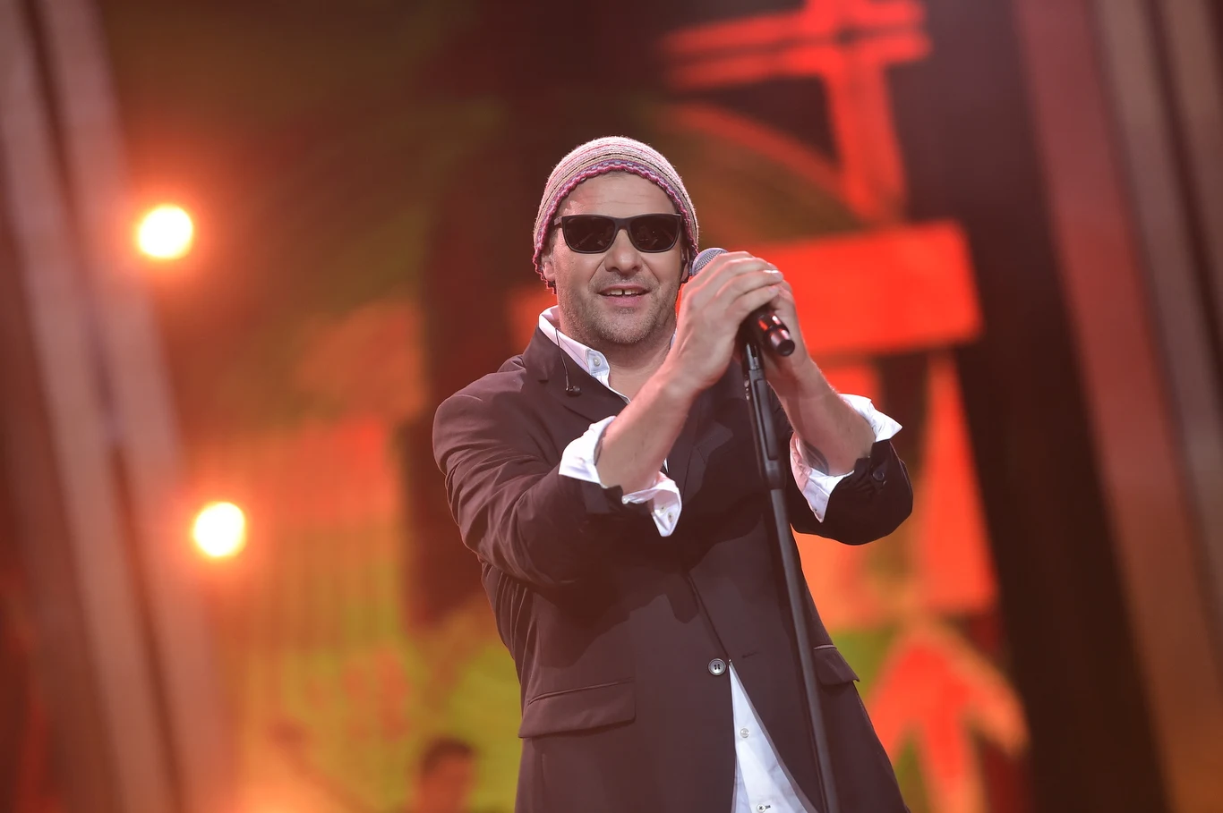 Zobacz zdjęcia z koncertu Premiery na Festiwalu w Opolu 2018 - Tomasz Karolak i Pączki w Tłuszczu Zobacz zdjęcia z koncertu Premiery na Festiwalu w Opolu 2018 - Tomasz Karolak i Pączki w Tłuszczu