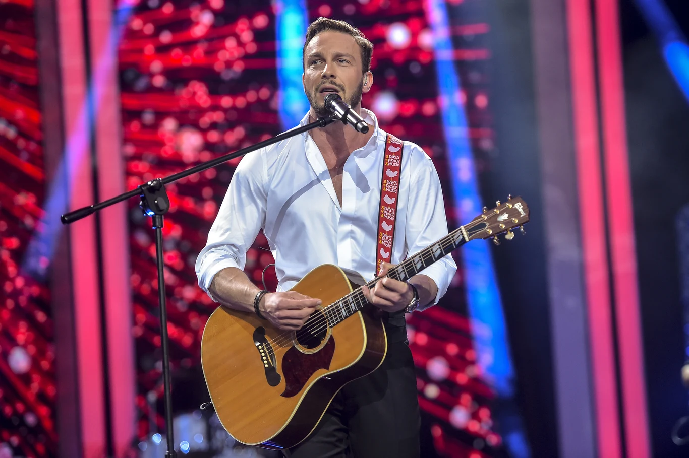 Zobacz zdjęcia z koncertu Premiery na Festiwalu w Opolu 2018 - Sławek Uniatowski Zobacz zdjęcia z koncertu Premiery na Festiwalu w Opolu 2018 - Sławek Uniatowski