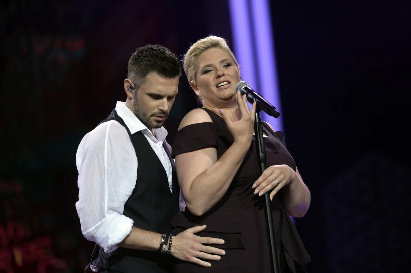 Zobacz zdjęcia z koncertu "Ja to mam szczęście" podczas Festiwalu w Opolu 2018 - Marek Kaliszuk i Elżbieta Romanowska