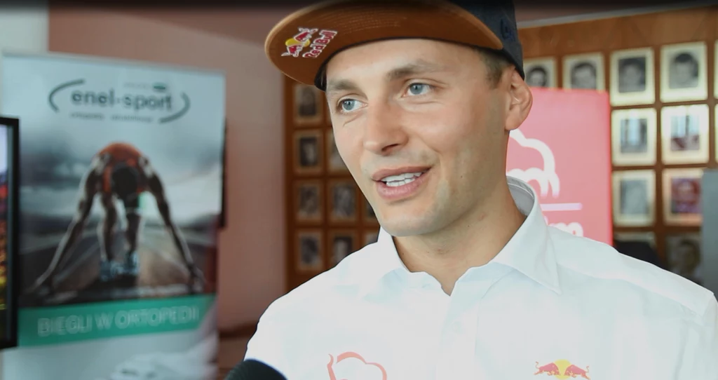 Andrzej Bargiel zjechał z K2 na nartach Andrzej Bargiel zjechał z K2 na nartach