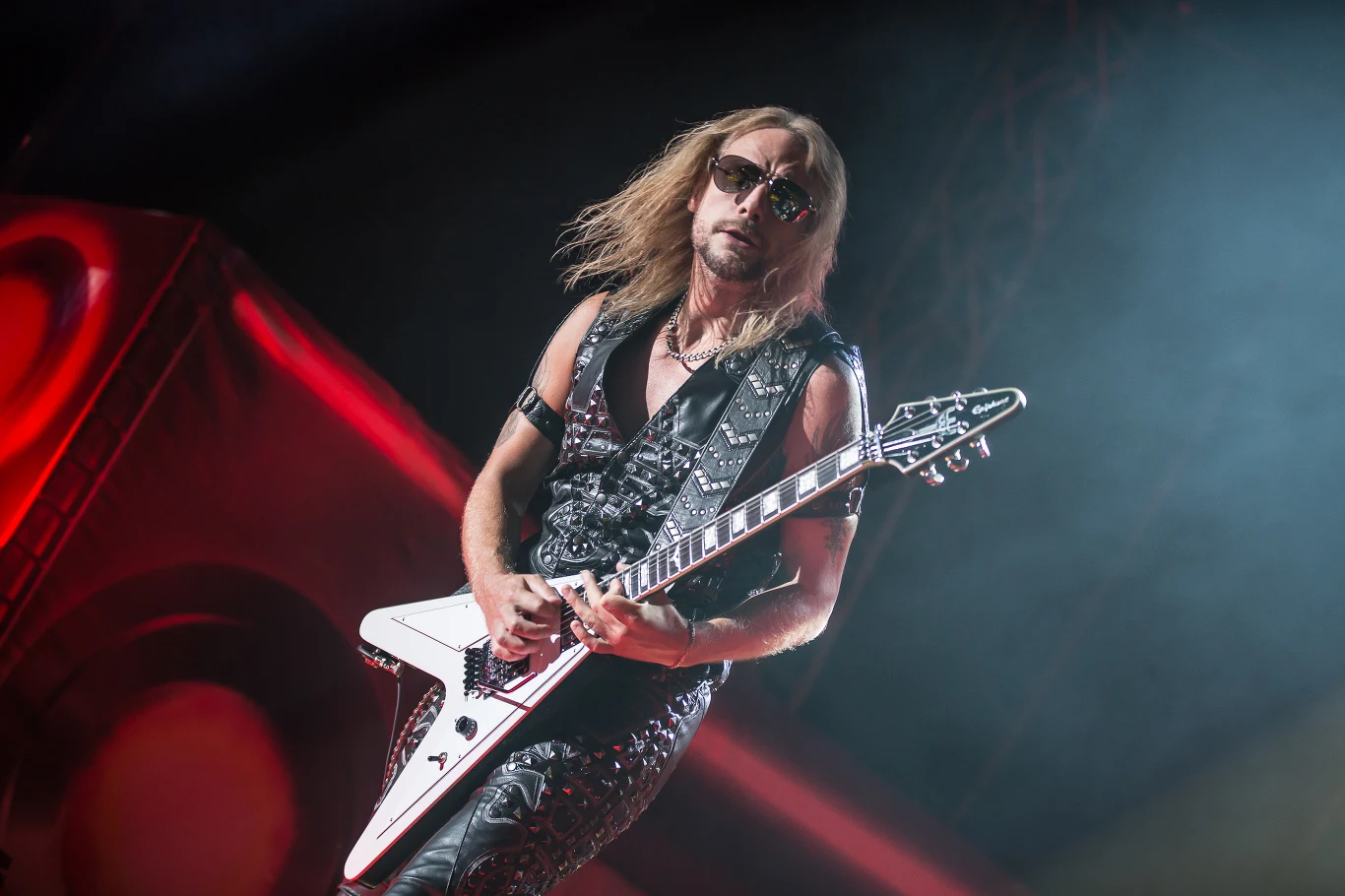 Zobacz zdjęcia z koncertu Judas Priest w katowickim Spodku - Richie Faulkner