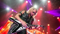 Zobacz zdjęcia z koncertu Judas Priest w katowickim Spodku - Richie Faulkner