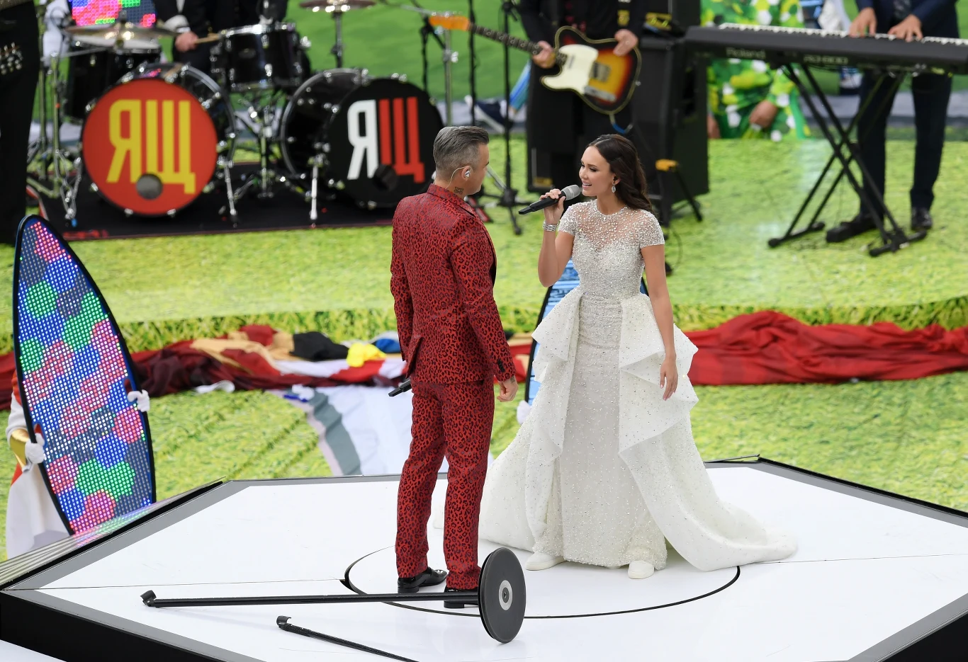 Robbie Williams i i Aida Garifullina Robbie Williams i i Aida Garifullina