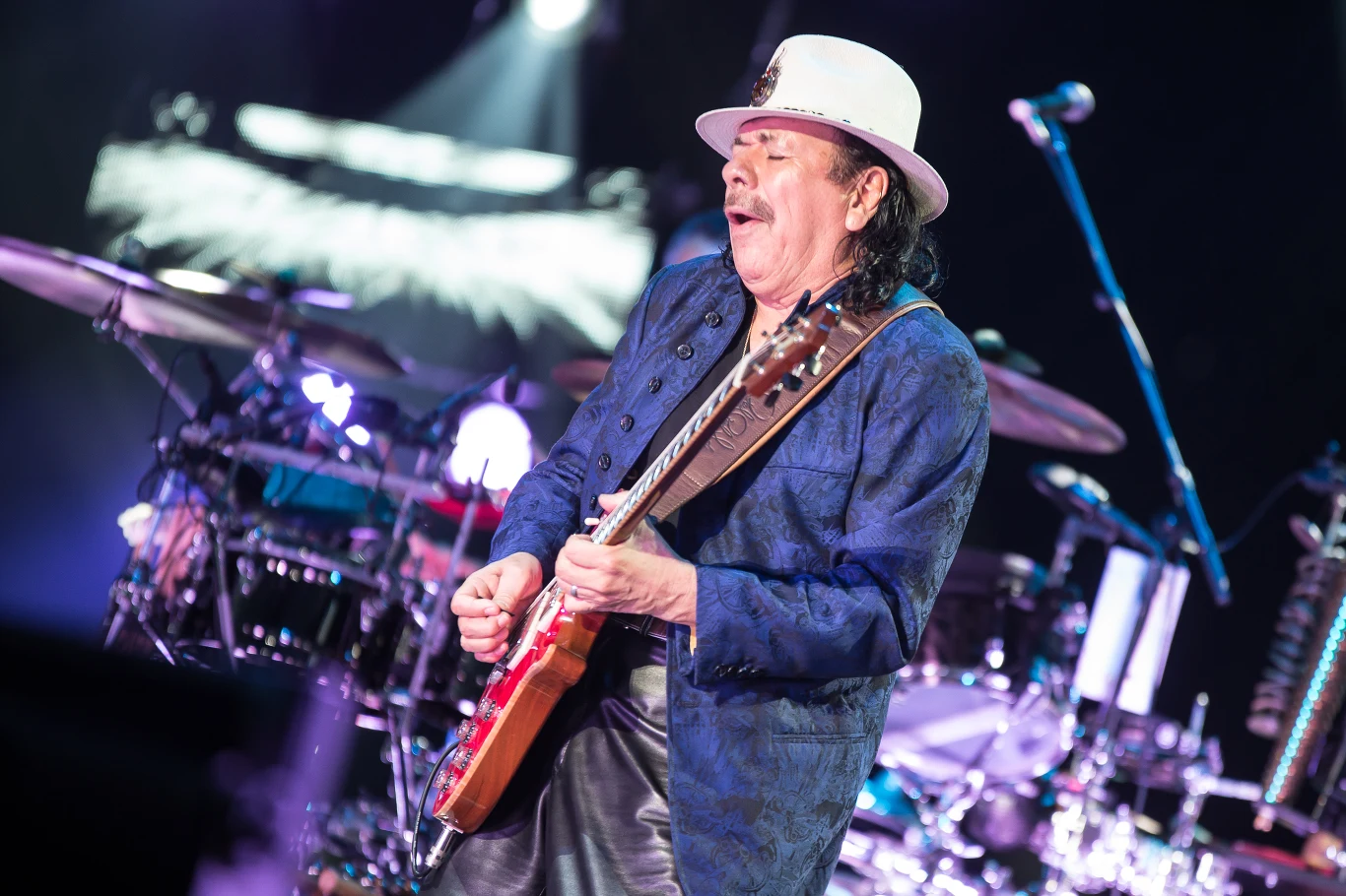 Zobacz zdjęcia z koncertu Carlosa Santany podczas Tauron Life Festival Oświęcim 2018 Zobacz zdjęcia z koncertu Carlosa Santany podczas Tauron Life Festival Oświęcim 2018