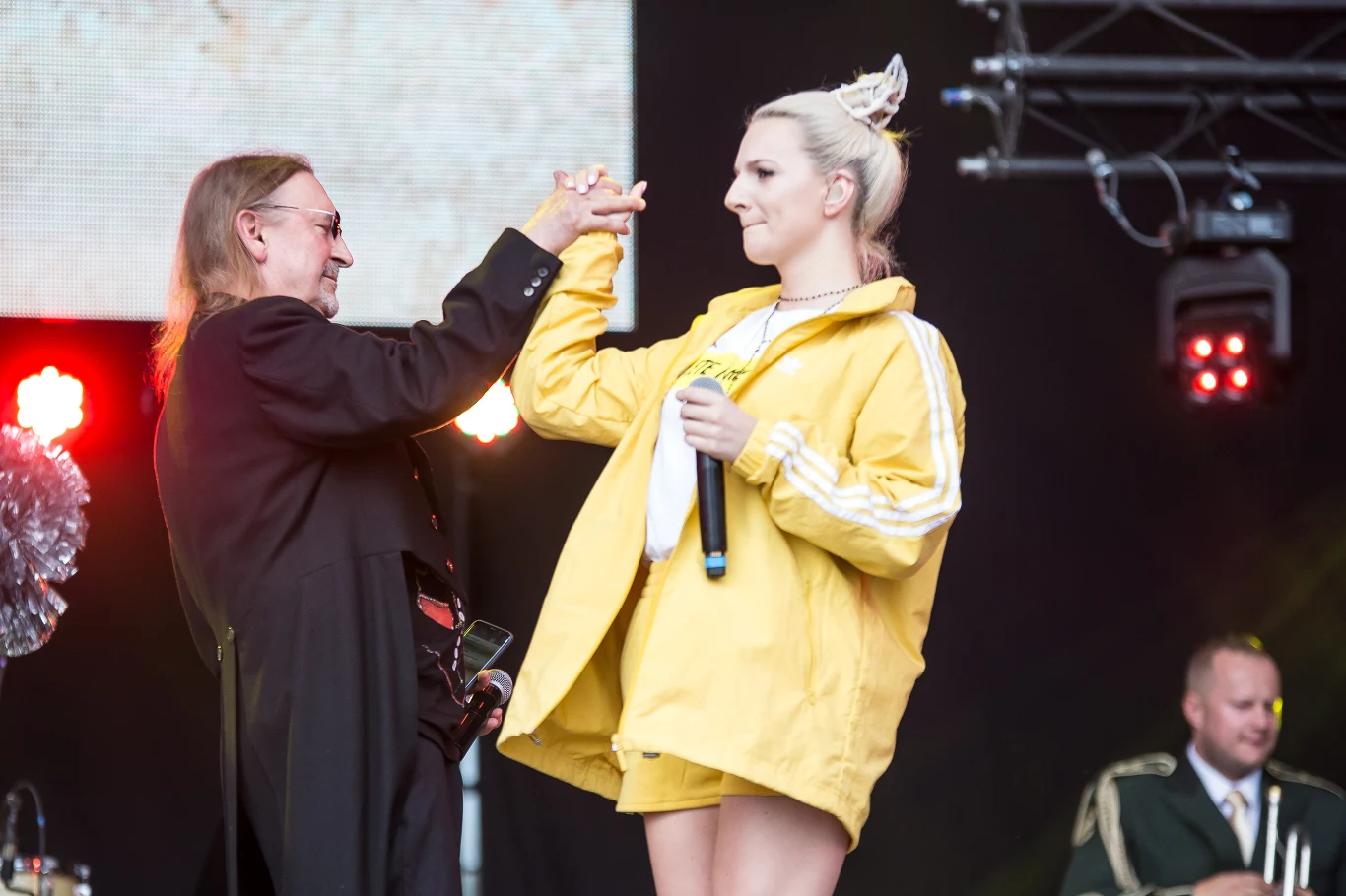 Zobacz zdjęcia z koncertu L.U.C, Rebel Babel i gości podczas Tauron Life Festival Oświęcim 2018 - Marek Piekarczyk i Sarsa