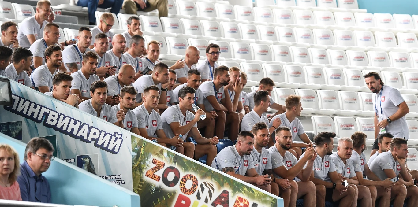 Polska kadra w rosyjskim delfinarium Polska kadra w rosyjskim delfinarium