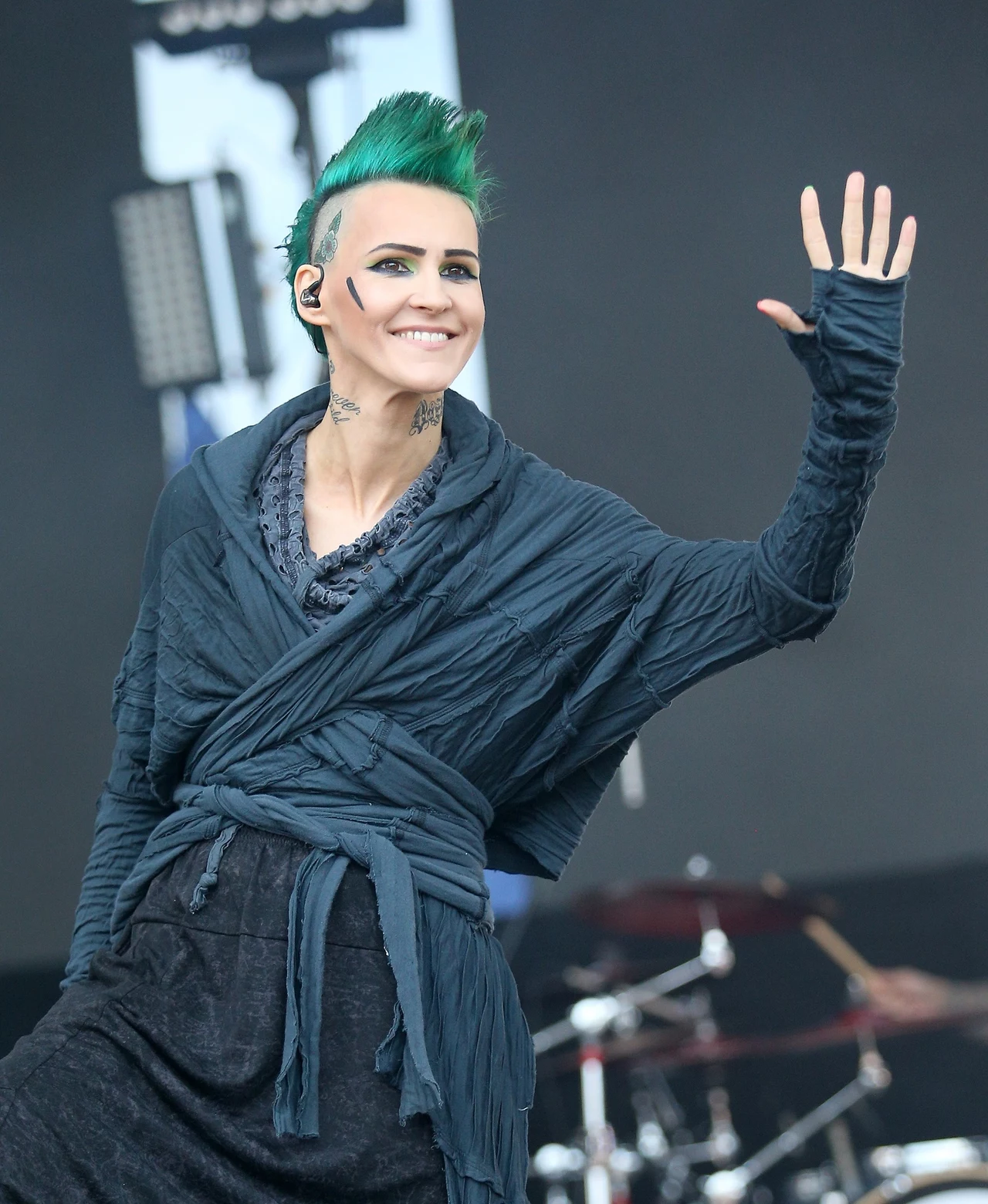 W niedzielę, 17 czerwca, Agnieszka Chylińska wystąpiła w Libiążu podczas obchodów święta miasta. Wokalistka promuje obecnie swój album "Forever Child" z 2016 roku, a jesienią widzowie będą mogli oglądać ją jako jurorkę w 11. edycji "Mam talent". Zobaczcie, jak Agnieszka Chylińska prezentowała się na scenie! W niedzielę, 17 czerwca, Agnieszka Chylińska wystąpiła w Libiążu podczas obchodów święta miasta. Wokalistka promuje obecnie swój album "Forever Child" z 2016 roku, a jesienią widzowie będą mogli oglądać ją jako jurorkę w 11. edycji "Mam talent". Zobaczcie, jak Agnieszka Chylińska prezentowała się na scenie!
