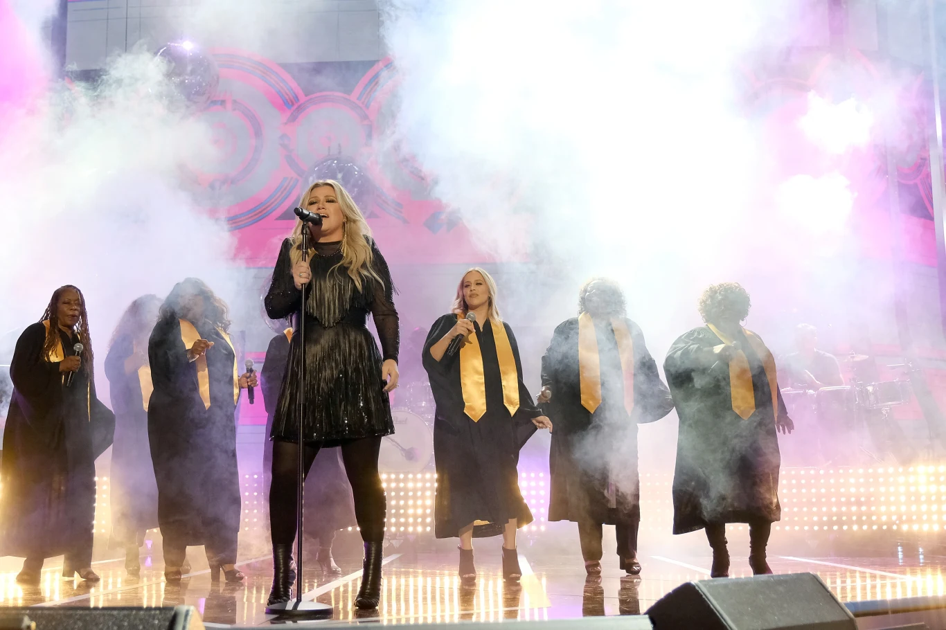 Kelly Clarkson schudła około 20 kilogramów! Kelly Clarkson schudła około 20 kilogramów!