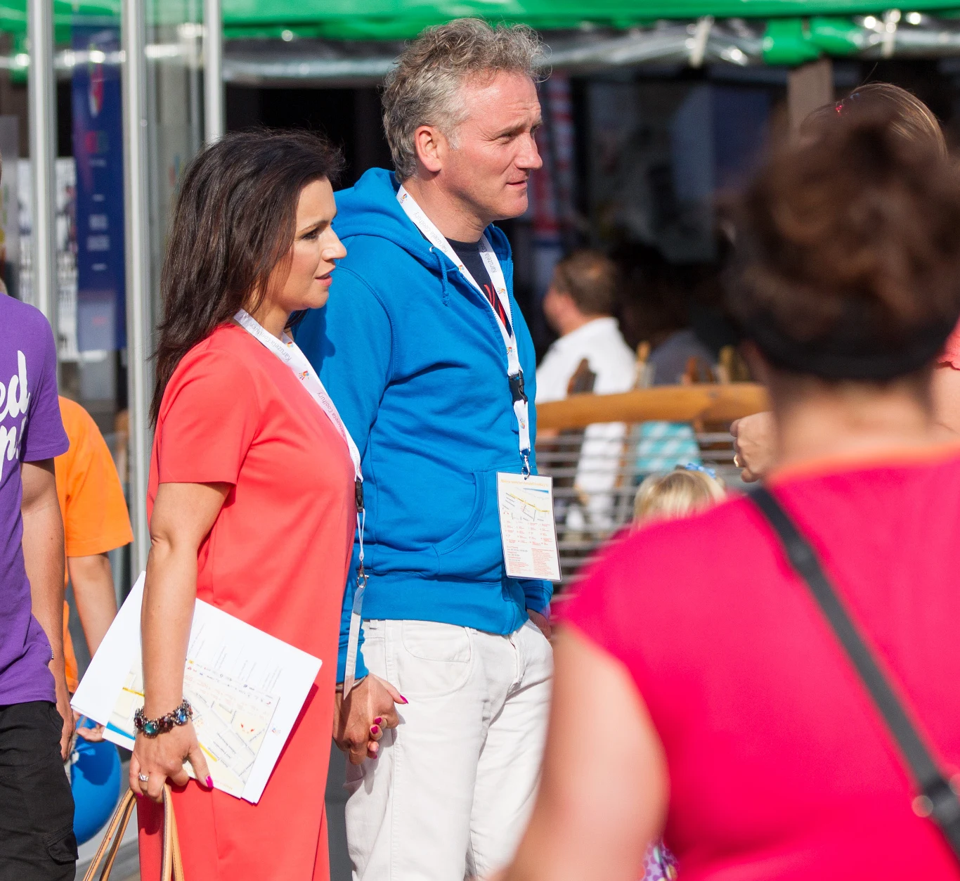 Beata Tadla do Sopotu zazwyczaj przyjeżdżała z Jarkiem Kretem. W tym roku pojawiła się tam z przyjaciółmi Beata Tadla do Sopotu zazwyczaj przyjeżdżała z Jarkiem Kretem. W tym roku pojawiła się tam z przyjaciółmi