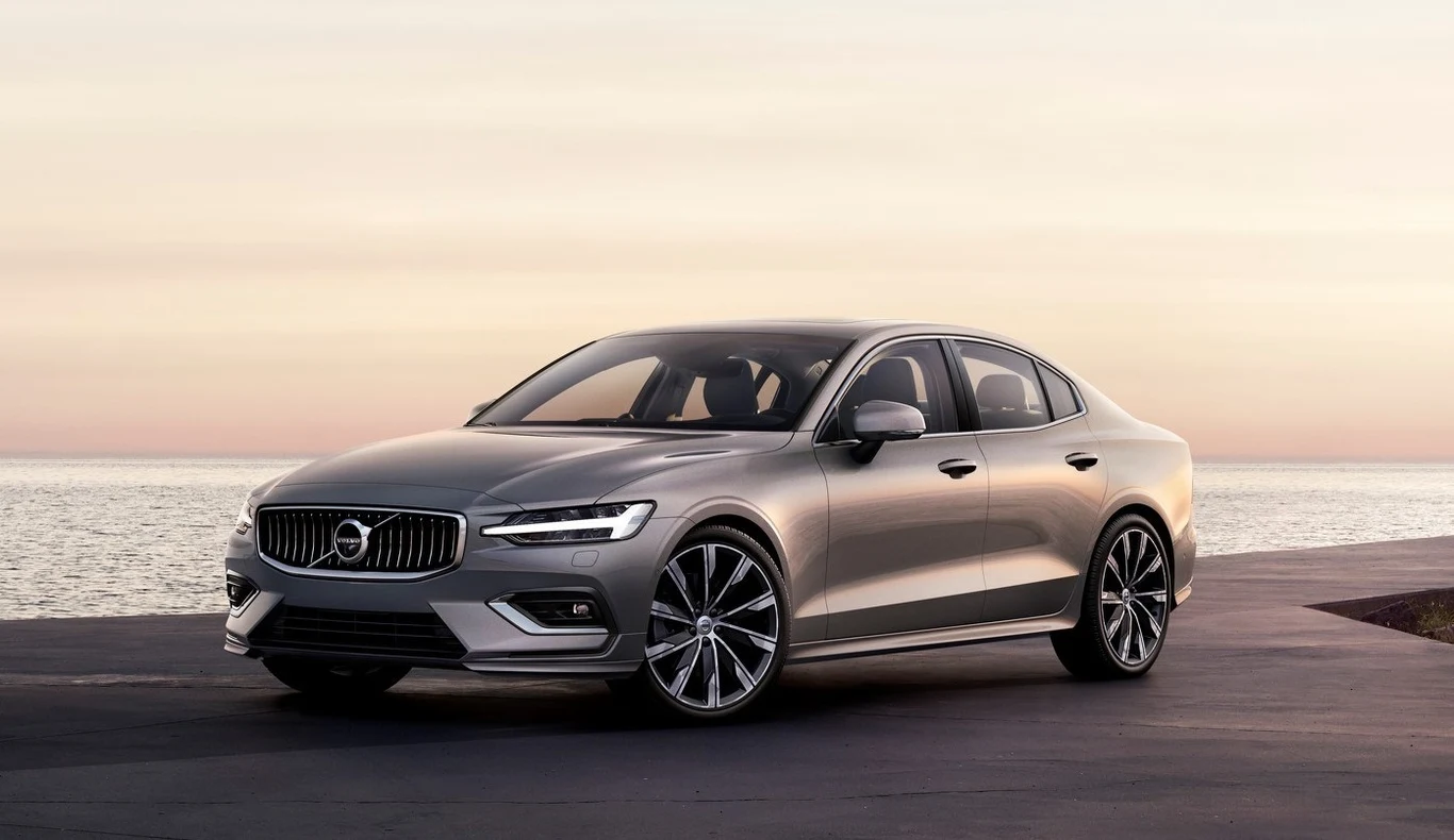Volvo S60 - pierwsze zdjęcia i informacje - Motoryzacja w INTERIA.PL