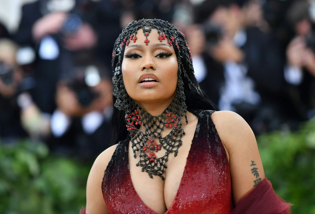 Nicki Minaj podgrzewa atmosferę przed premierą klipu "Bed"