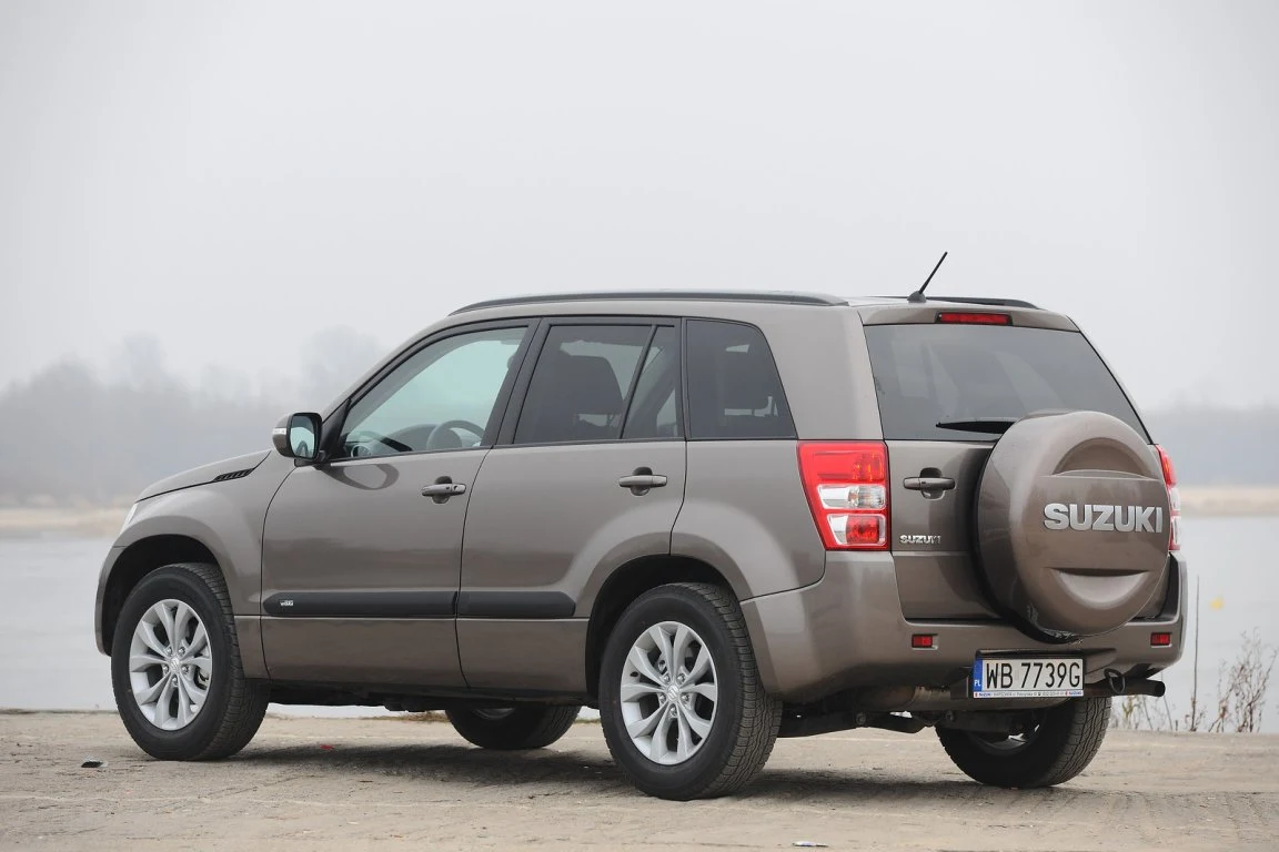  Suzuki Grand Vitara (2005-2014) 