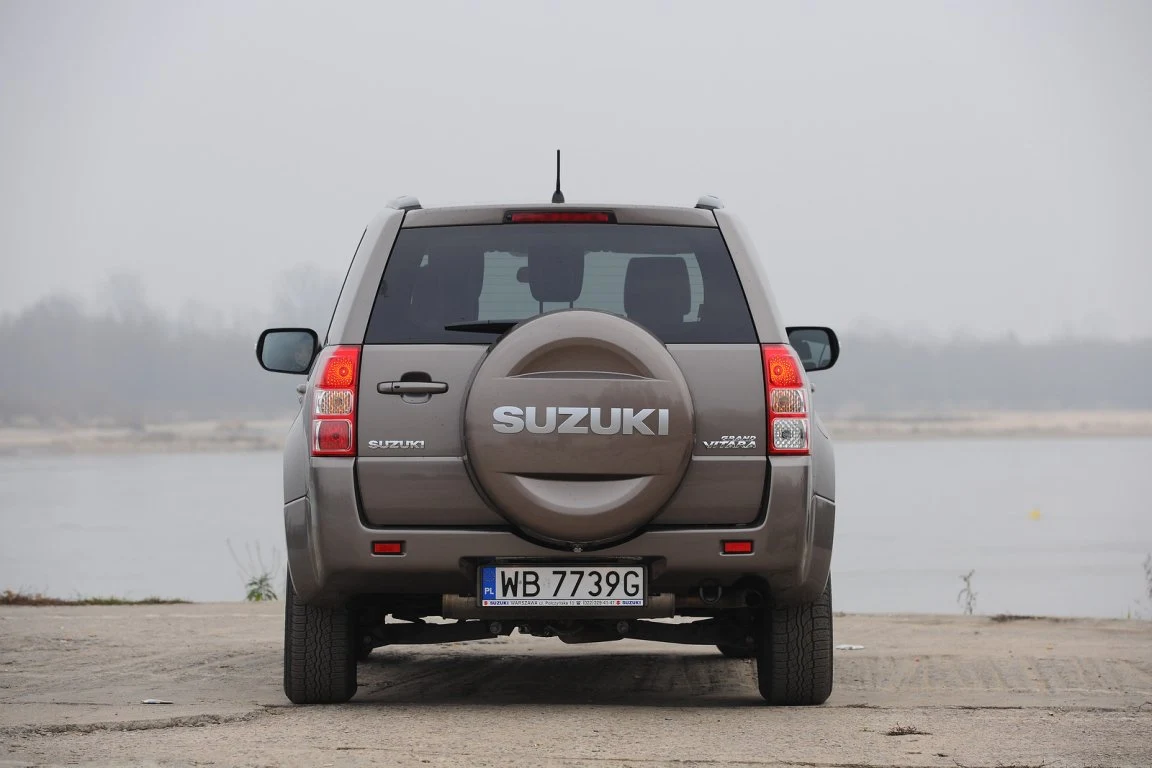  Suzuki Grand Vitara (2005-2014) 