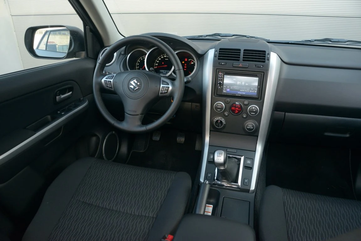  Suzuki Grand Vitara (2005-2014) 