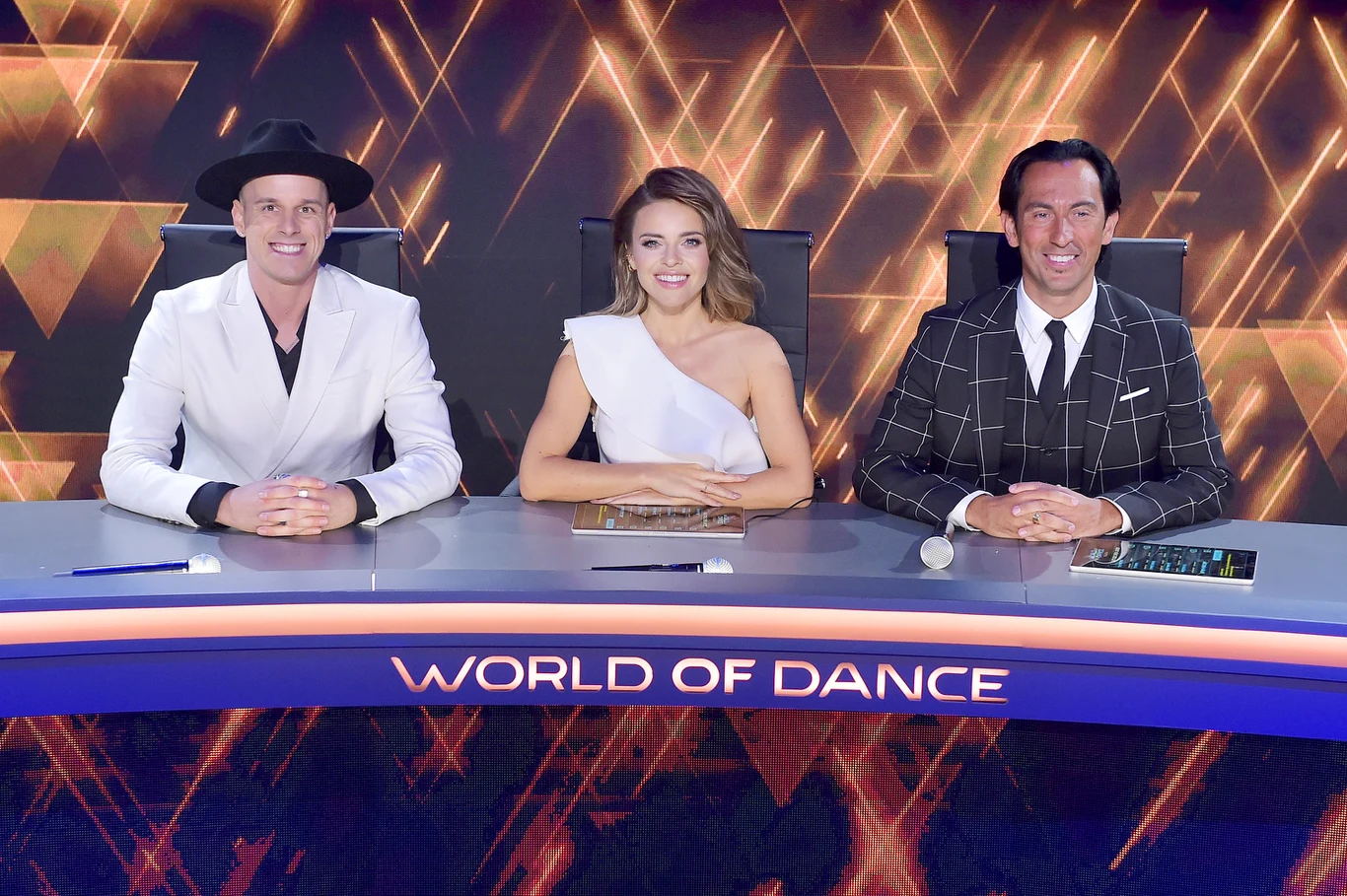 Jesienią 2018 na antenie Polsatu zadebiutuje nowy taneczny show "World of Dance". Jesienią 2018 na antenie Polsatu zadebiutuje nowy taneczny show "World of Dance".