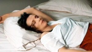 Juliette Binoche w filmie "Isabelle i mężczyźni" 