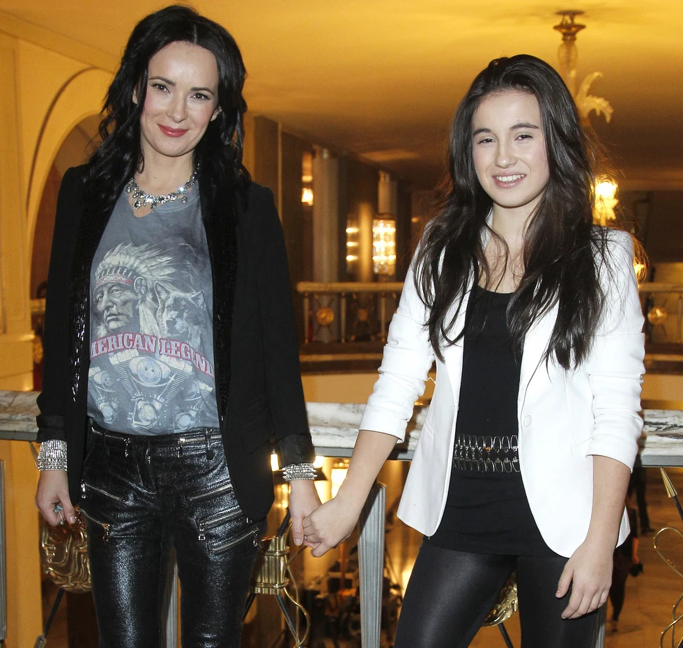 Kasia Kowalska z córką, 2011 rok Kasia Kowalska z córką, 2011 rok