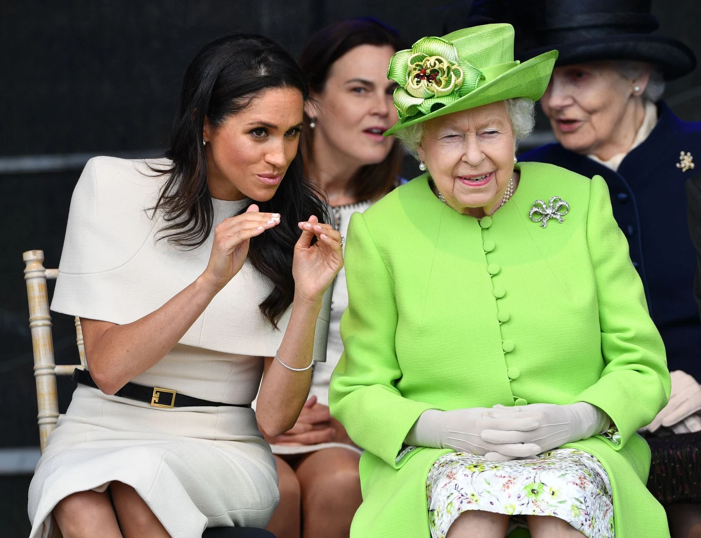 Królowa Elżbieta II martwi się zaistniałą sytuacją