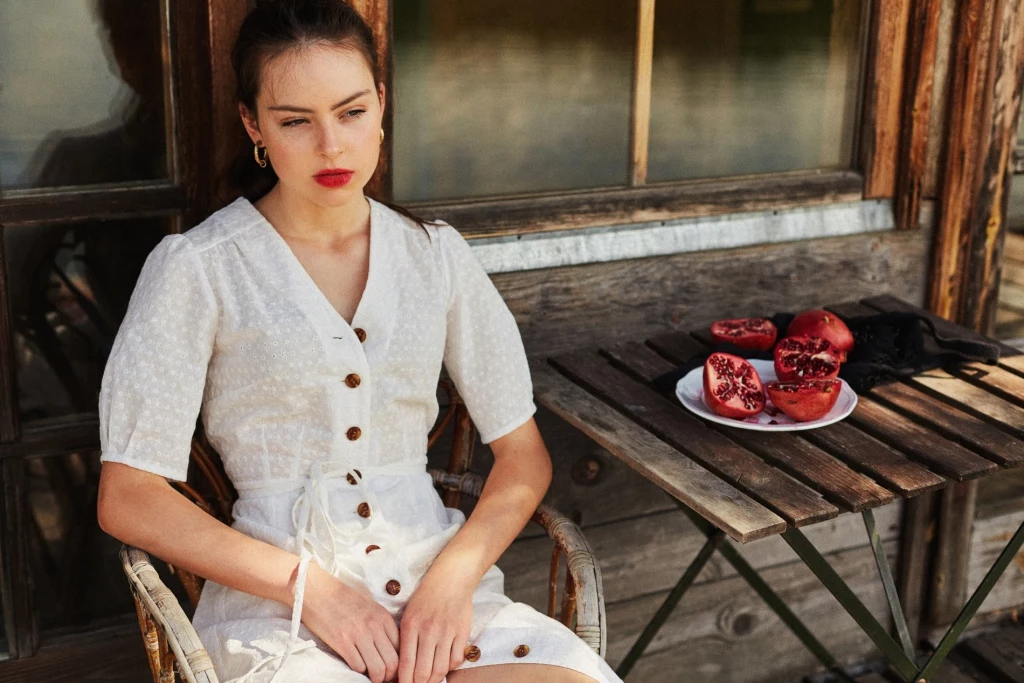 Autorką zdjęć jest Magdalena Kozicka, zaś w rolę modelki wcieliła się Julia Fedyna z agencji Partisan Models. Makijaż i stylizację przygotowała właścicielka marki, Magdalena Magnon. Autorką zdjęć jest Magdalena Kozicka, zaś w rolę modelki wcieliła się Julia Fedyna z agencji Partisan Models. Makijaż i stylizację przygotowała właścicielka marki, Magdalena Magnon.