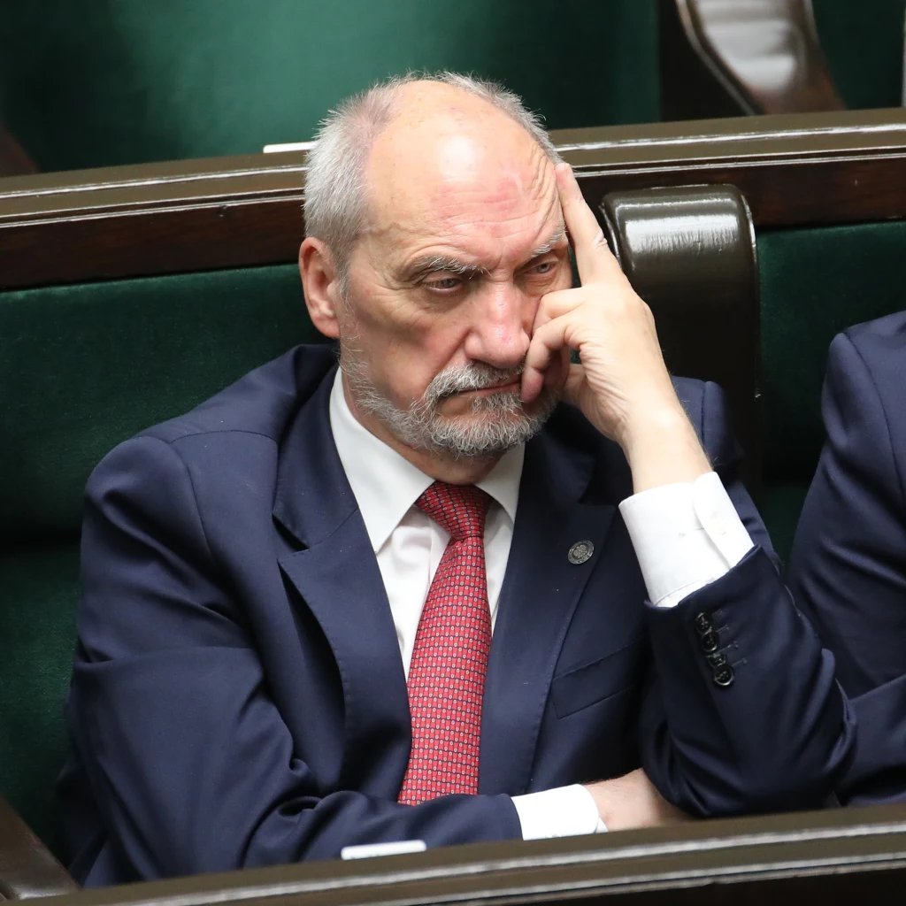 Macierewicz był nieco znudzony Macierewicz był nieco znudzony