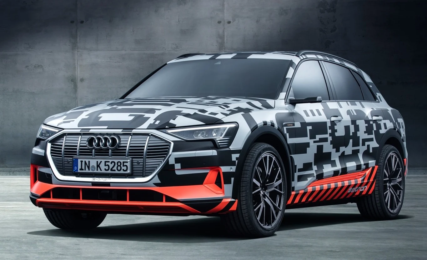 Audi e-tron jeszcze zamaskowane Audi e-tron jeszcze zamaskowane