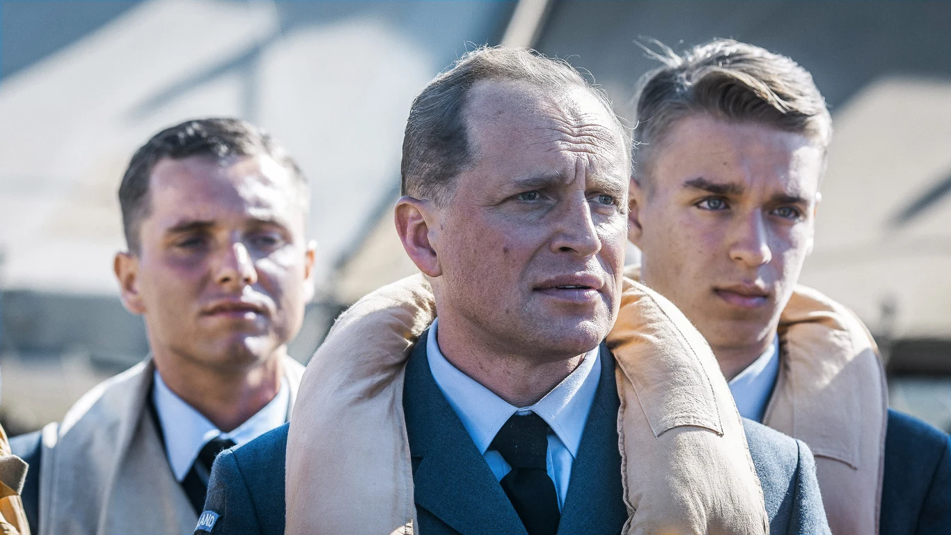 Piotr Adamczyk w filmie "Dywizjon 303"