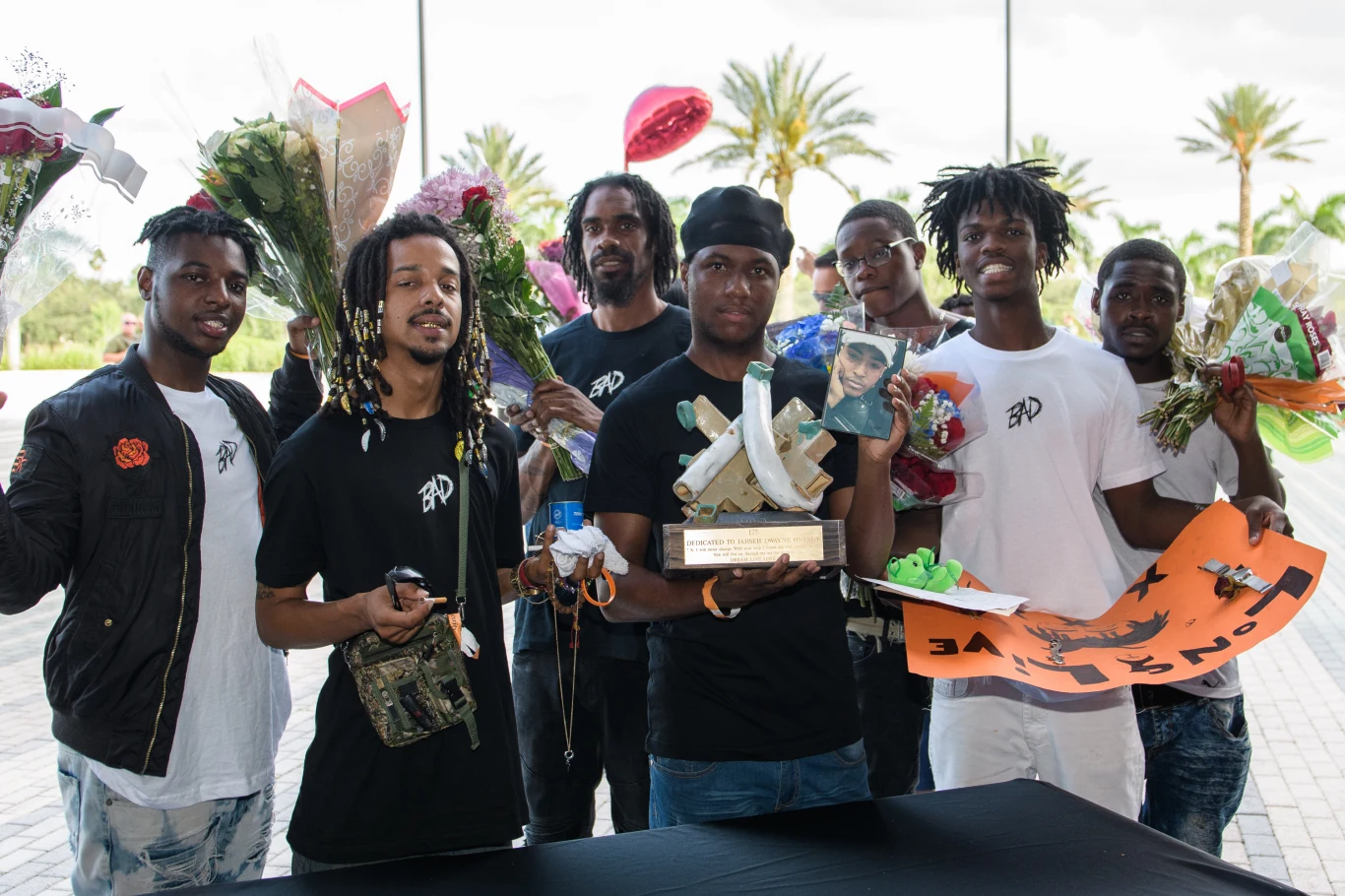 Fani żegnają XXXTentaciona Fani żegnają XXXTentaciona