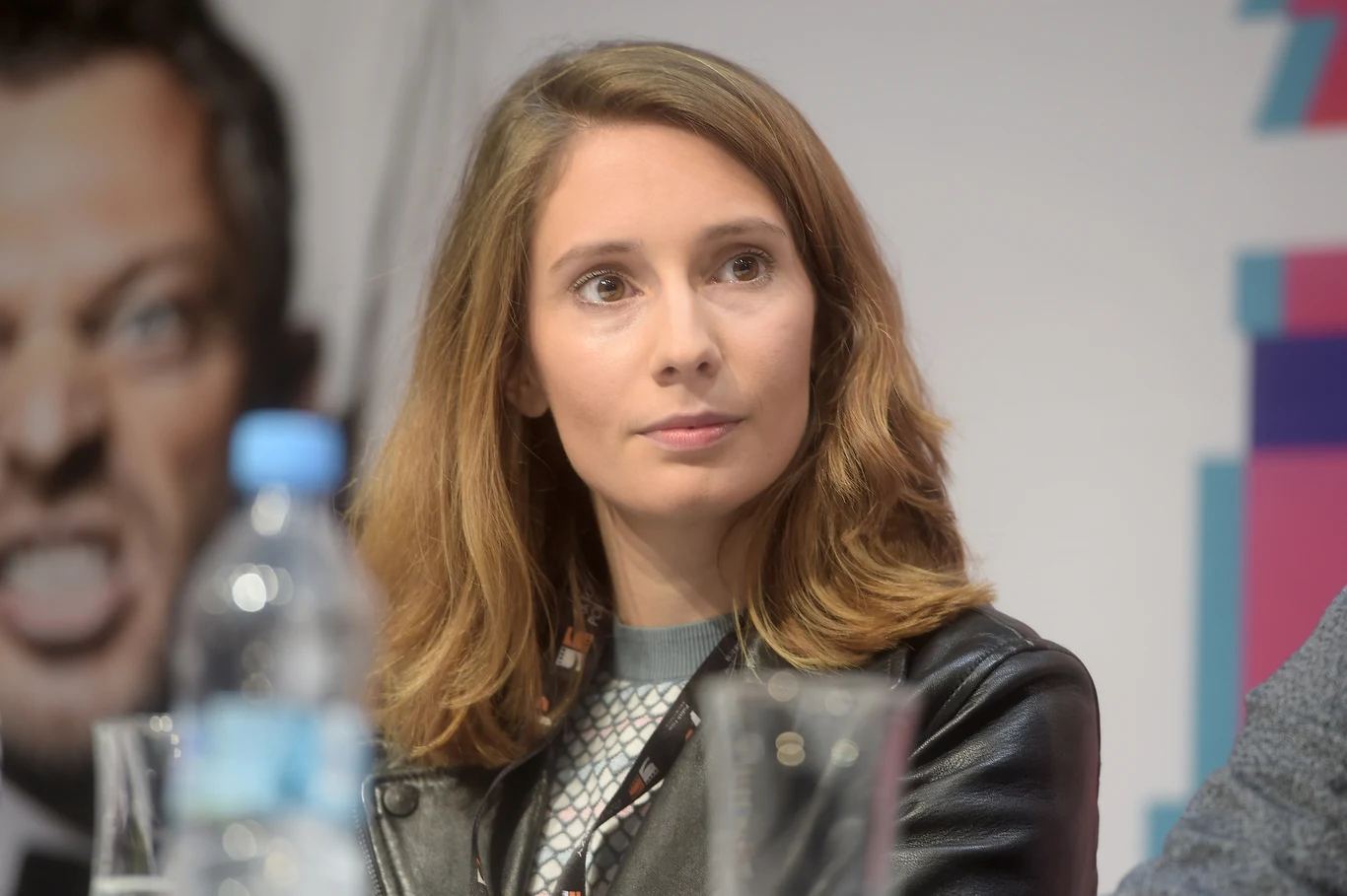 Aleksandra Pisula na konferencji prasowej po pokazie filmu "Atak paniki" na festiwalu w Gdyni (2017) Aleksandra Pisula na konferencji prasowej po pokazie filmu "Atak paniki" na festiwalu w Gdyni (2017)