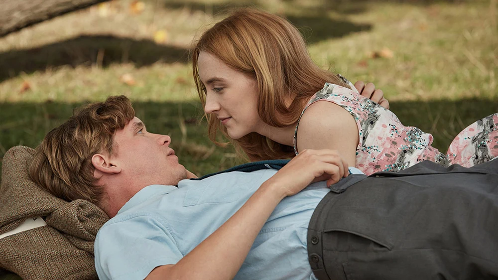 Billy Howle i Saoirse Ronan w filmie "Na plaży Chesil" Billy Howle i Saoirse Ronan w filmie "Na plaży Chesil"