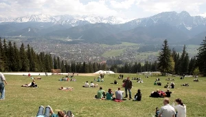 Turyści na Gubałówce 