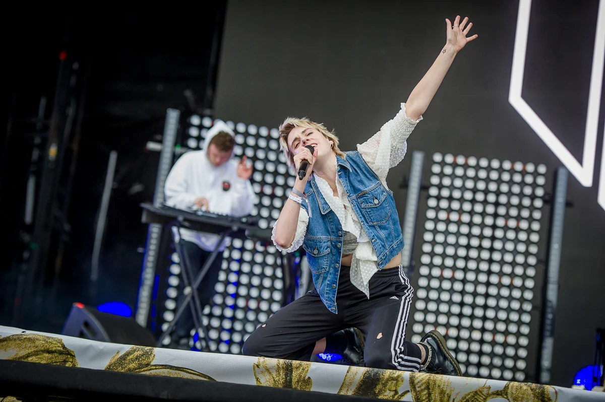 MØ