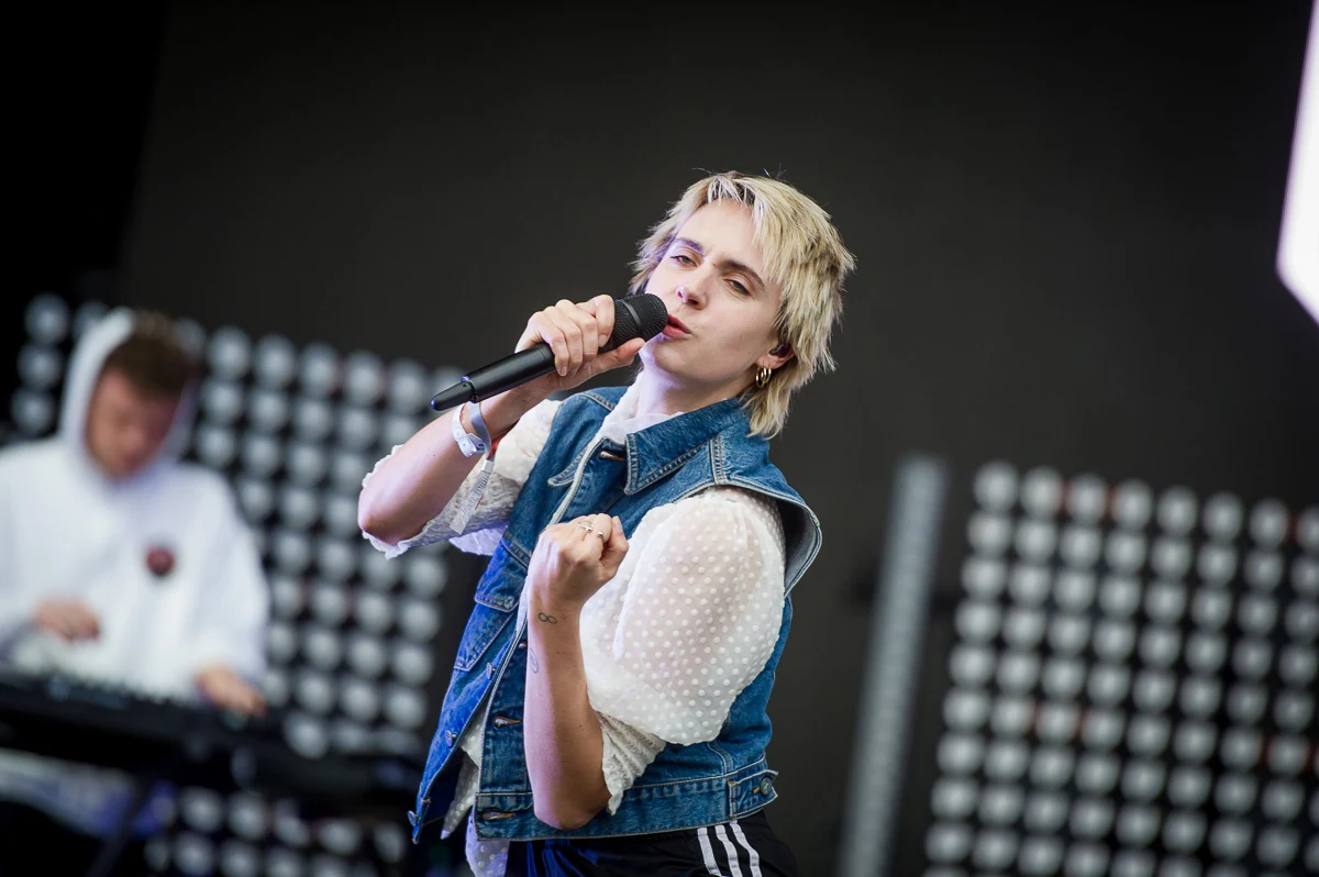 MØ