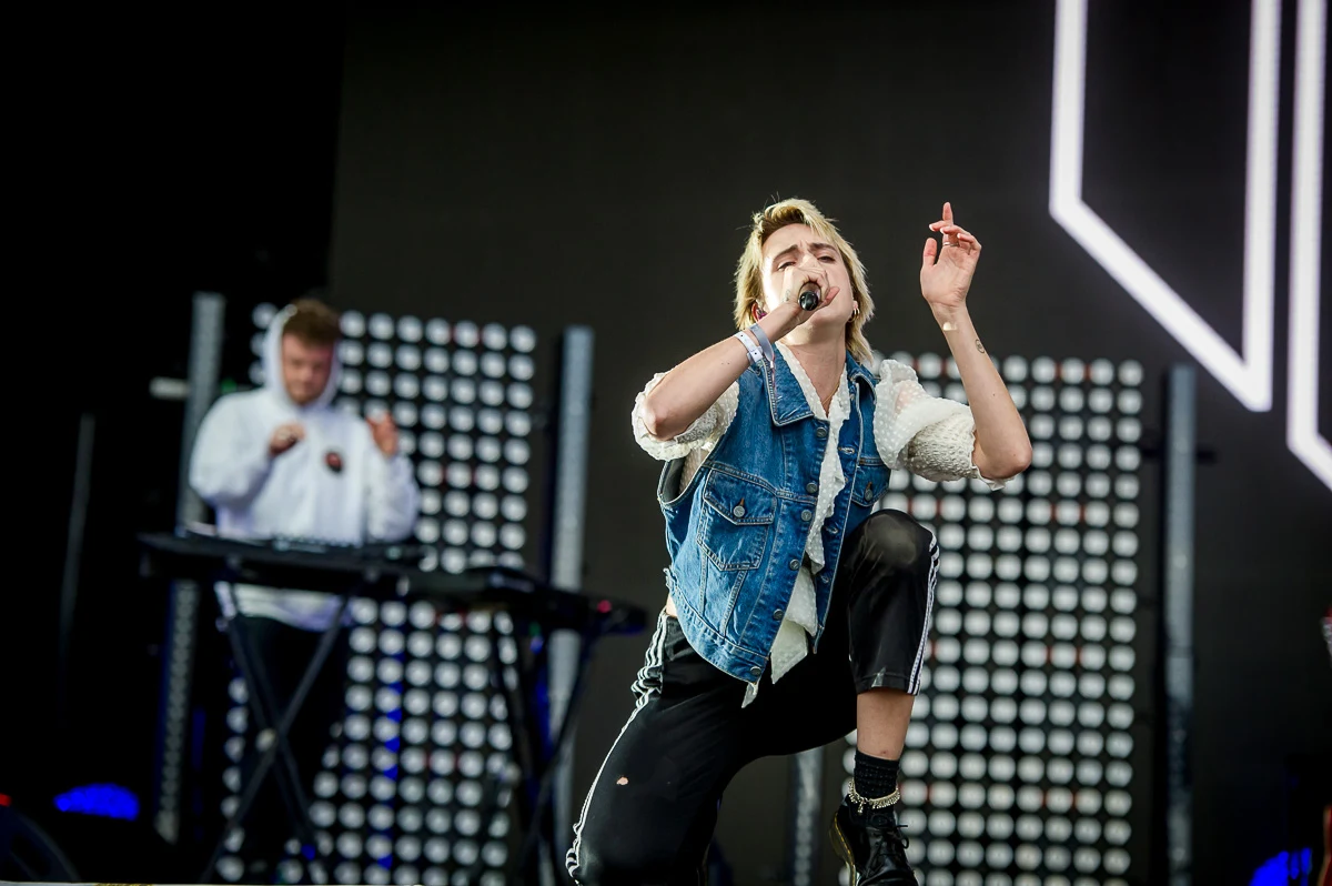 MØ