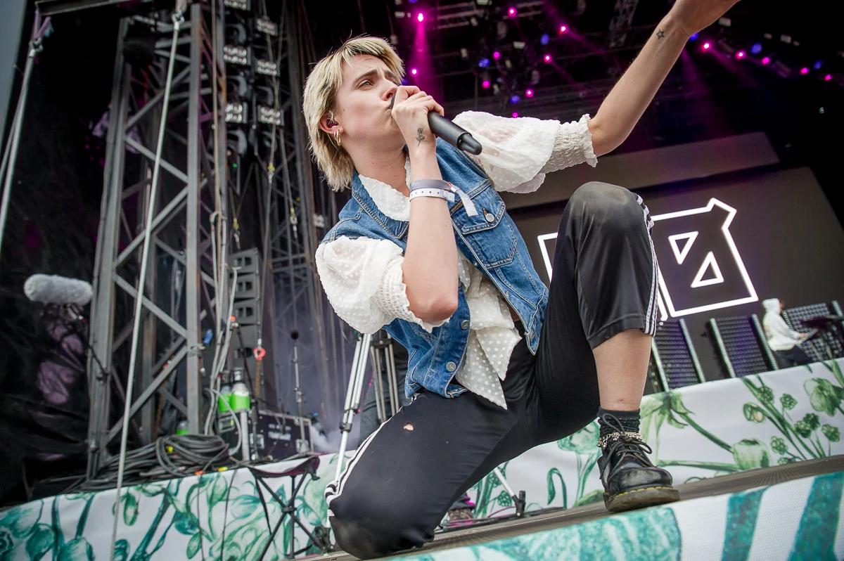 MØ