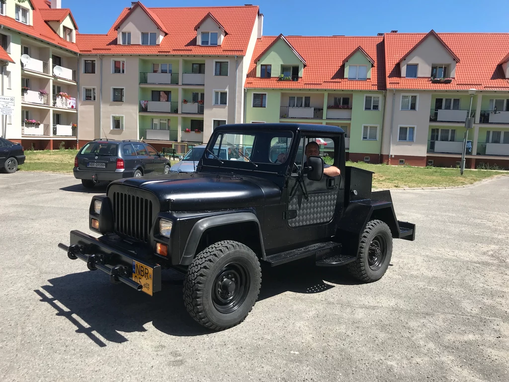 Jeep CJ10A