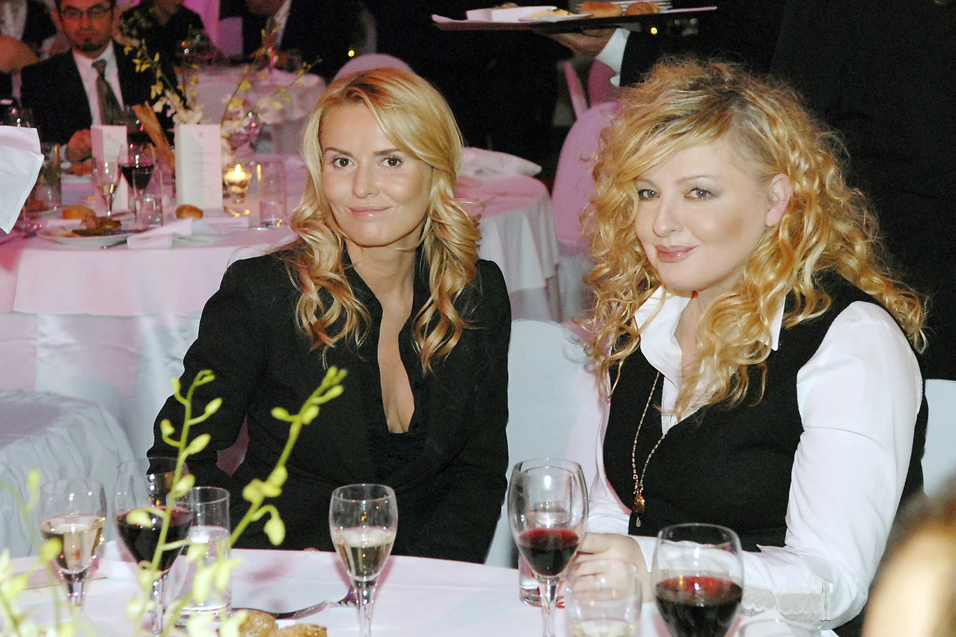 Magda Gessler i Hanna Lis (wtedy jeszcze Smoktunowicz) na gali Doskonałość Roku miesięcznika "Twój Styl" w 2007 roku.