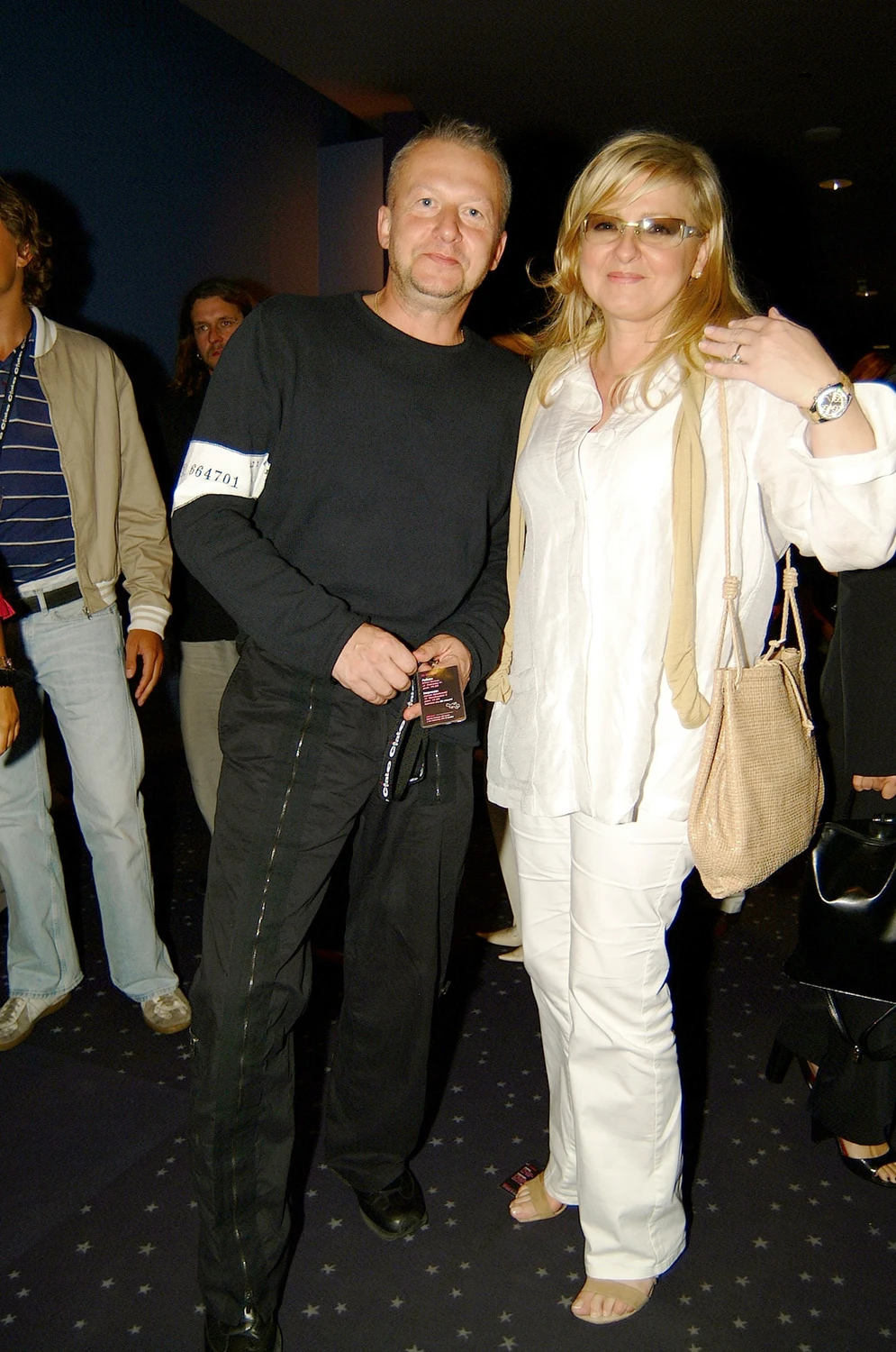 Magda Gessler i Bogusław Linda na premierze filmu "Ciało" (2003).