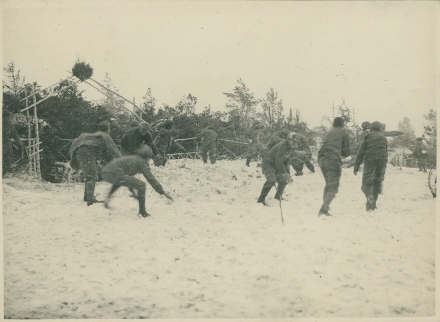 Żołnierze I Brygady Legionów Polskich podczas bitwy na śnieżki