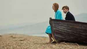 Saoirse Ronan i Samuel West w filmie "Na plaży Chesil"