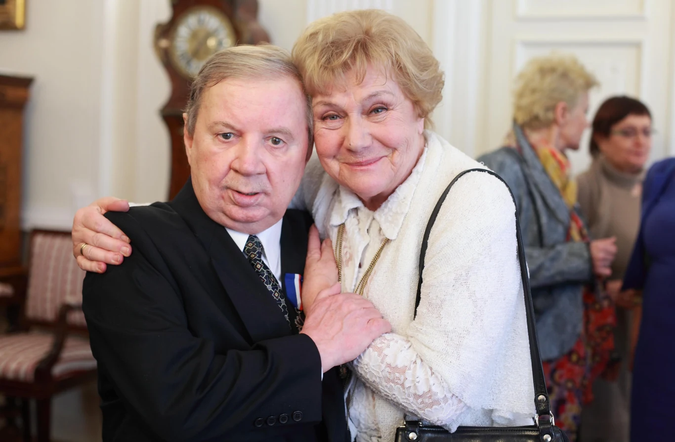 Roman Kłosowski i Teresa Lipowska Roman Kłosowski i Teresa Lipowska